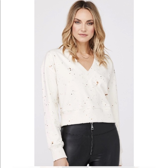 David Lerner Mia Speckled V-Neck Cropped Pullover - Picture 3 of 12